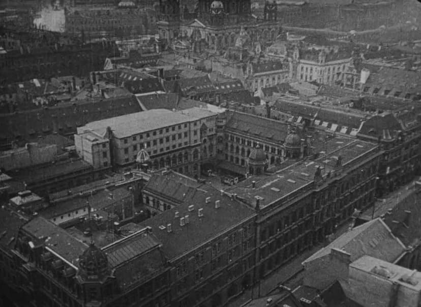 Berlin: Symphony of Metropolis