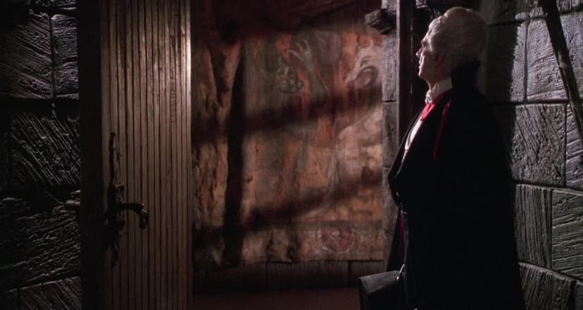 Dracula: Dead and Loving It